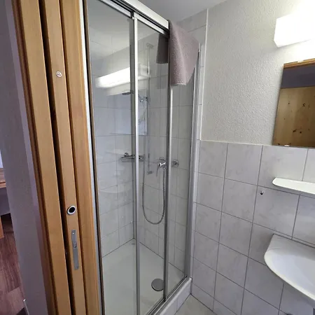 Frieden Hotel 2*